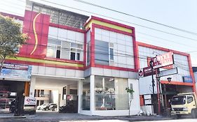 Reddoorz Near Alun Alun Wonosobo